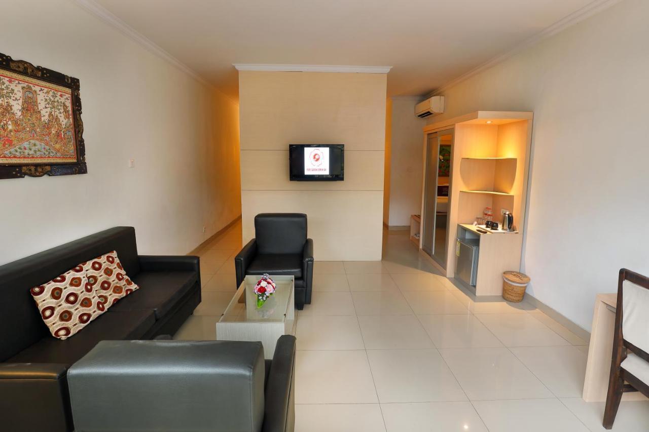 Puri Saron Hotel Seminyak Ngoại thất bức ảnh