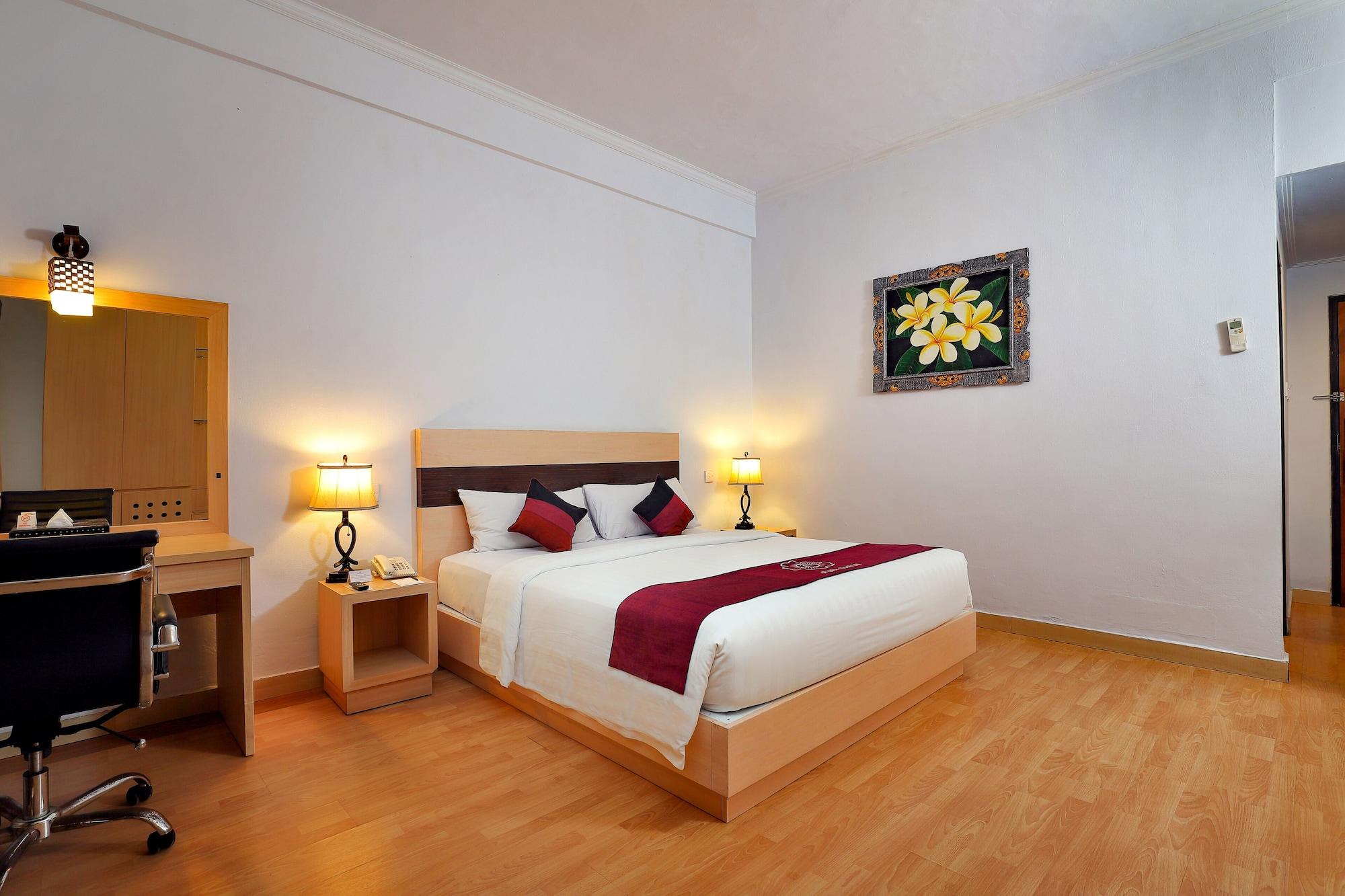 Puri Saron Hotel Seminyak Ngoại thất bức ảnh