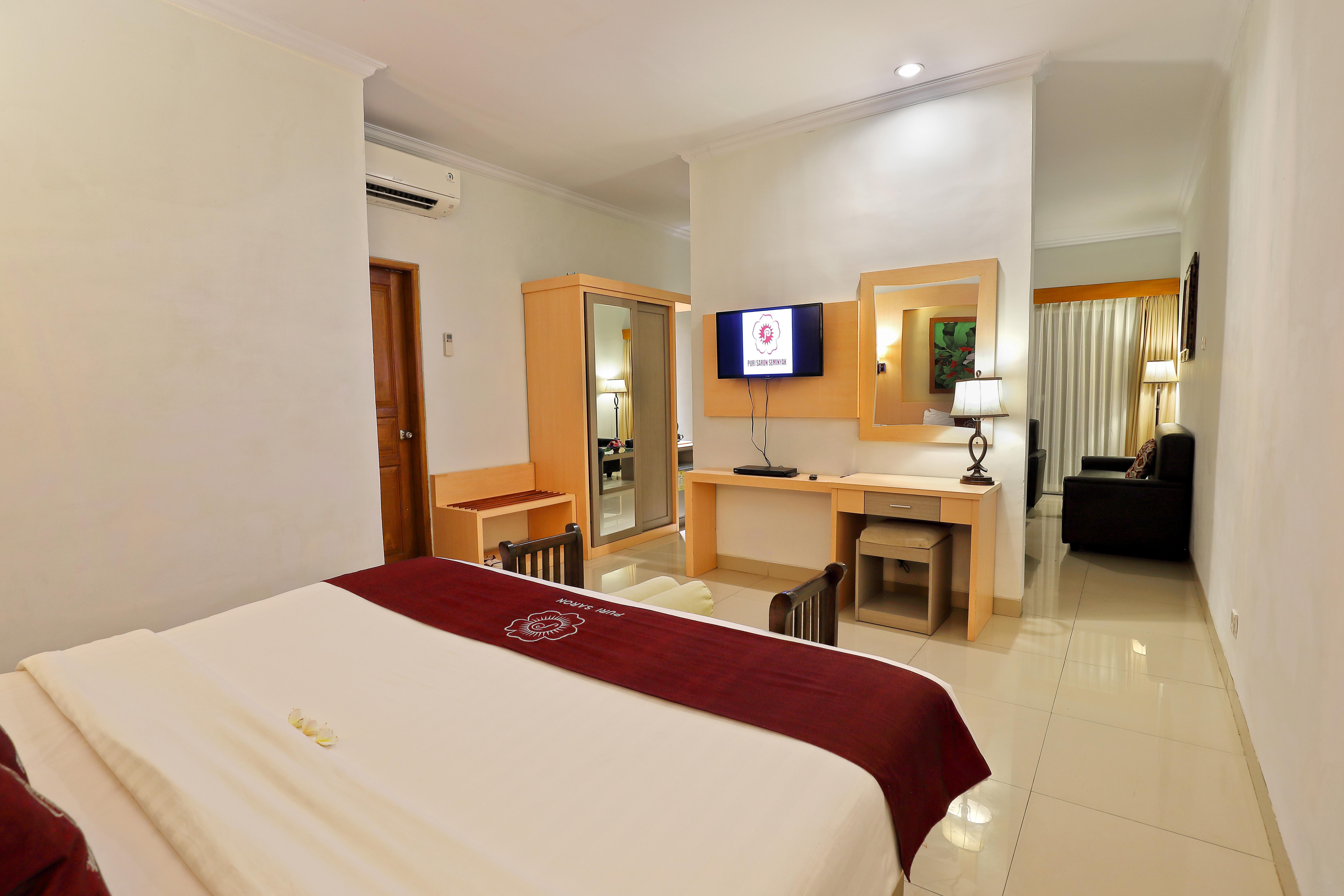 Puri Saron Hotel Seminyak Ngoại thất bức ảnh