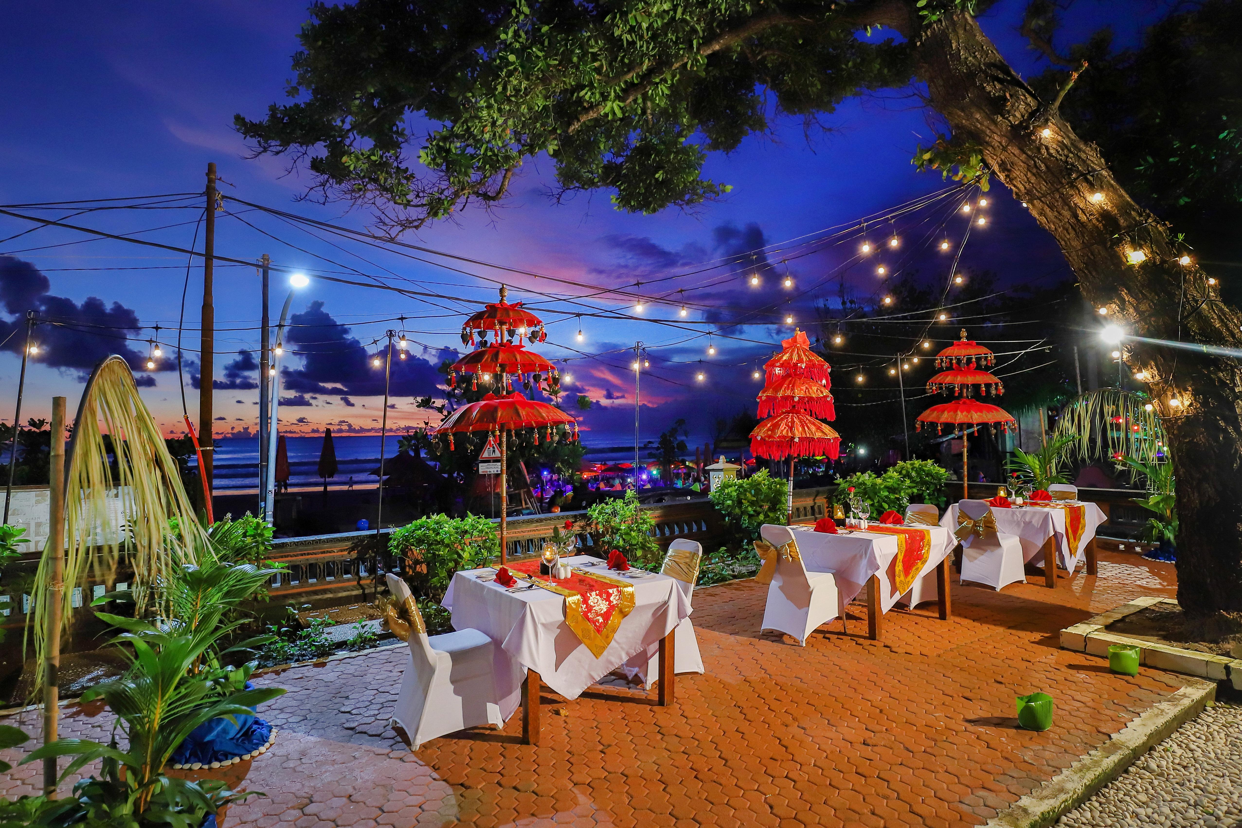 Puri Saron Hotel Seminyak Ngoại thất bức ảnh