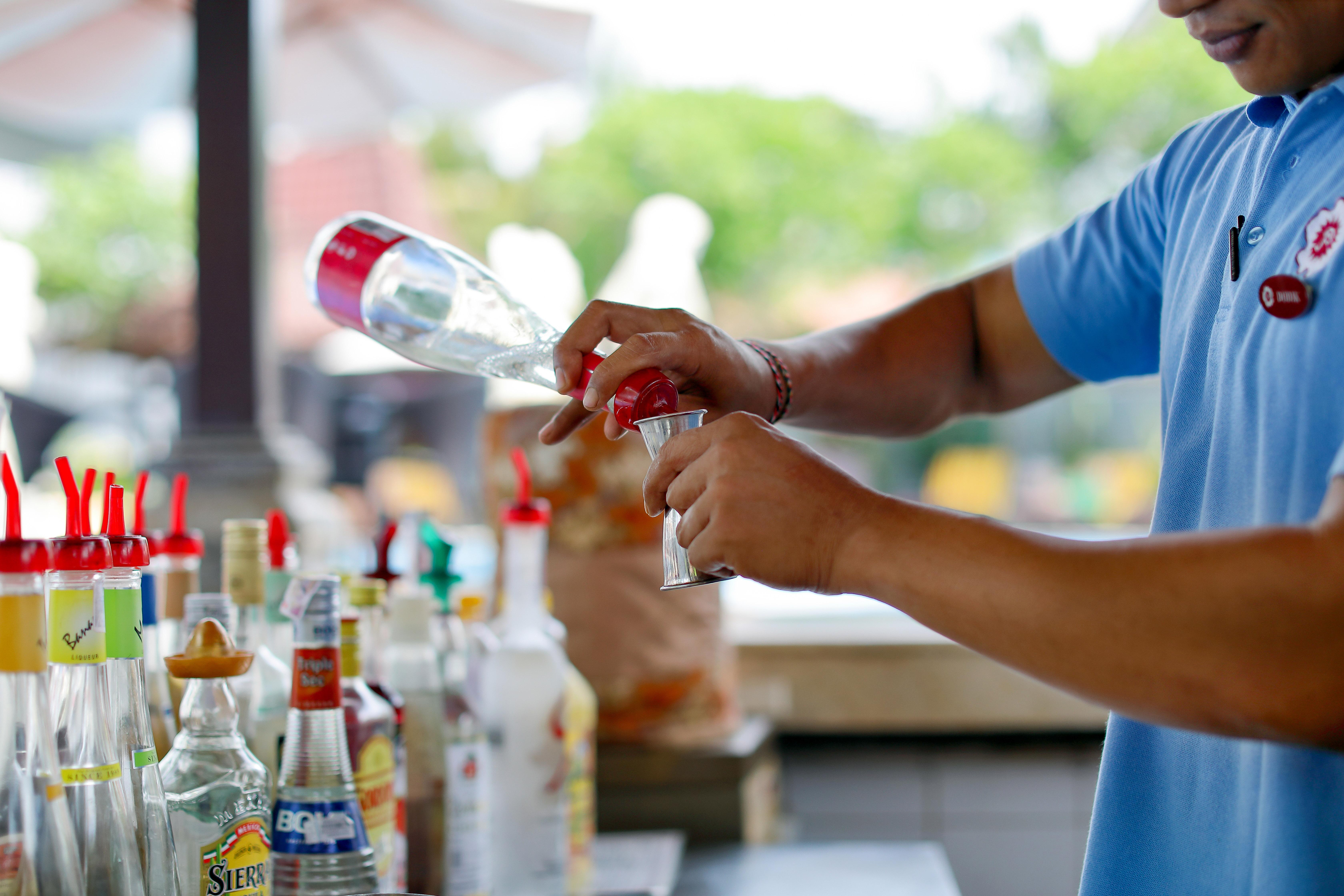 Puri Saron Hotel Seminyak Ngoại thất bức ảnh