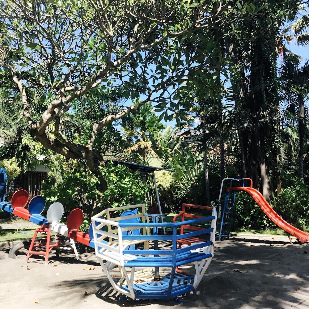 Puri Saron Hotel Seminyak Ngoại thất bức ảnh